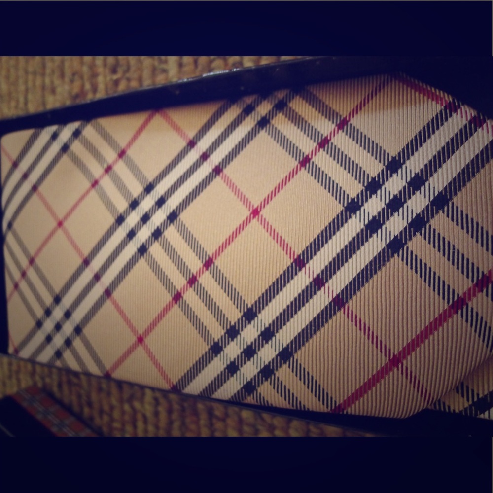 Burberry London Classic Nova Check Beige Silk Tie
